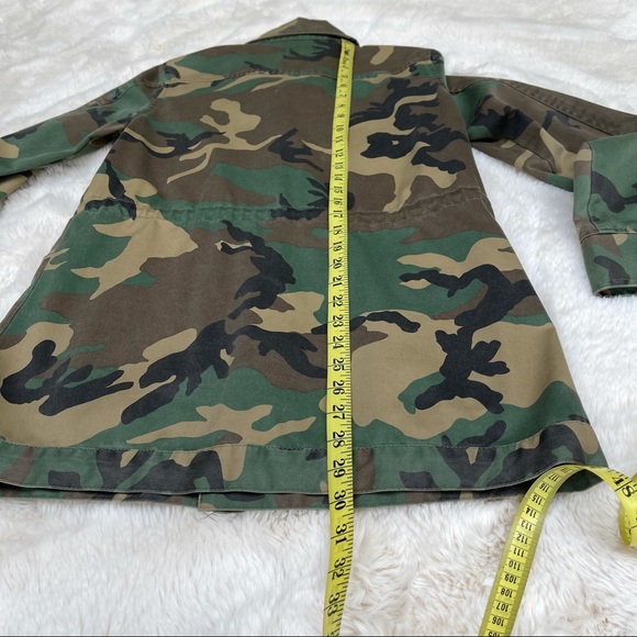 Urban Outfitters Cargo Jacket - Picture 12 of 12